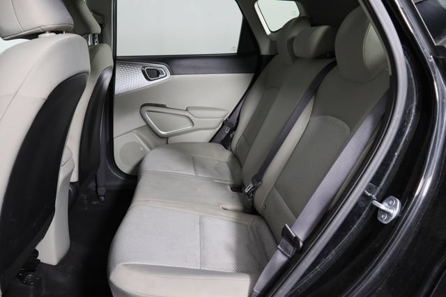 Used 2023 Kia Soul LX FWD image 17
