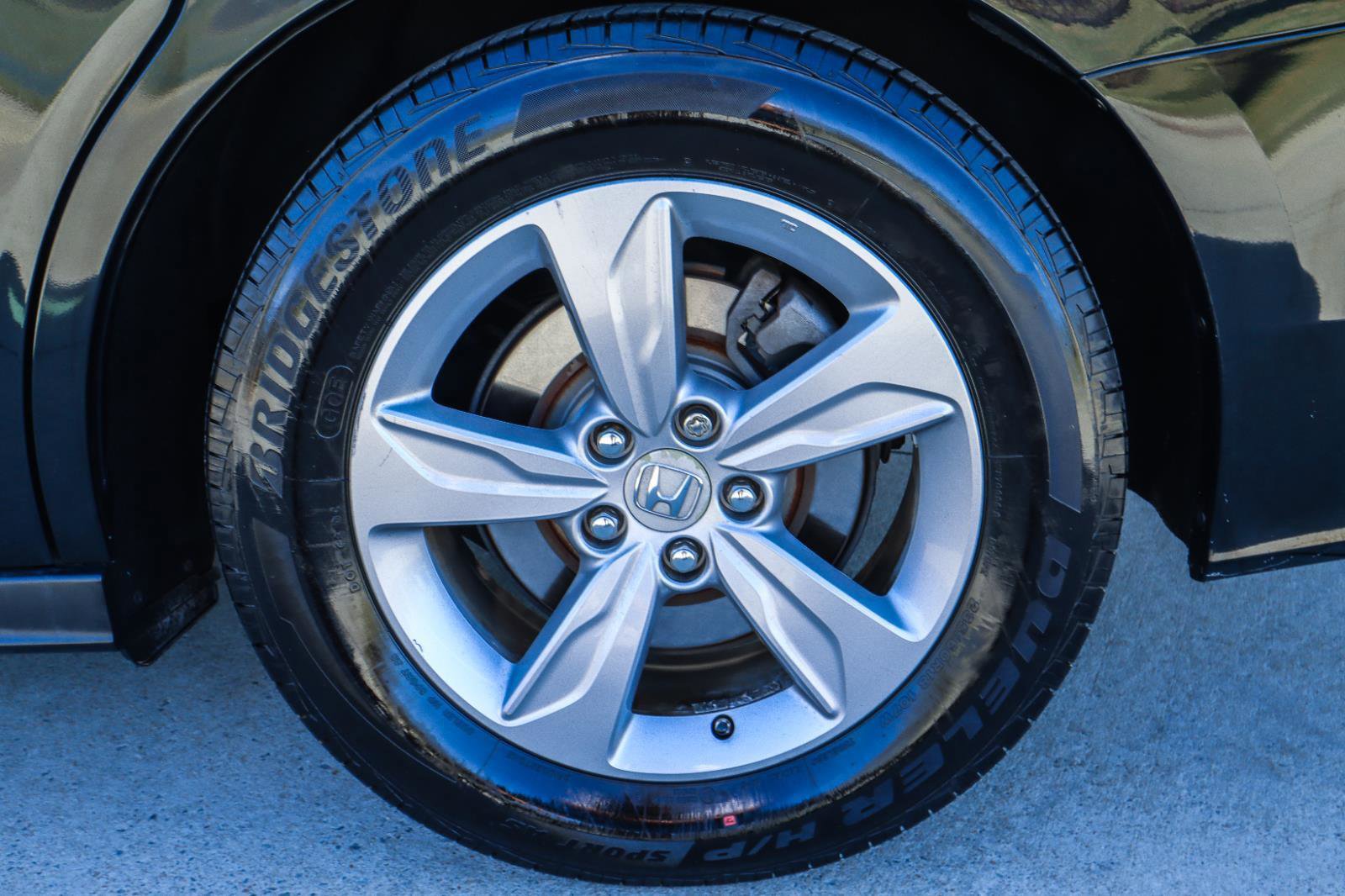 Used 2018 Honda Odyssey EX-L image 24