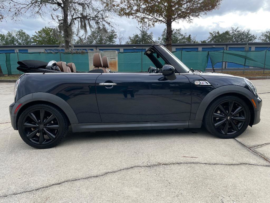 Used 2013 MINI Cooper S image 14