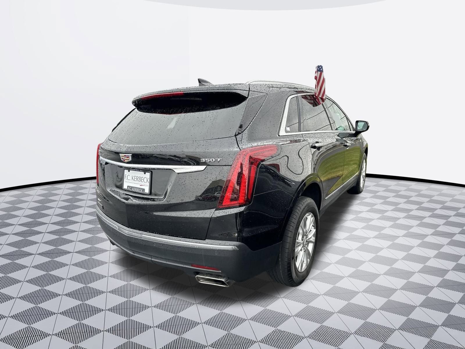 Certified 2024 Cadillac XT5 Luxury w/ LPO, Floor Liner Package image 5