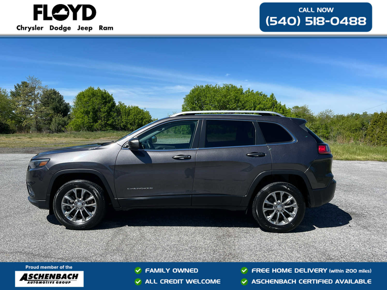 Used 2020 Jeep Cherokee Latitude Plus w/ Comfort/Convenience Group AWD/4WD image 6