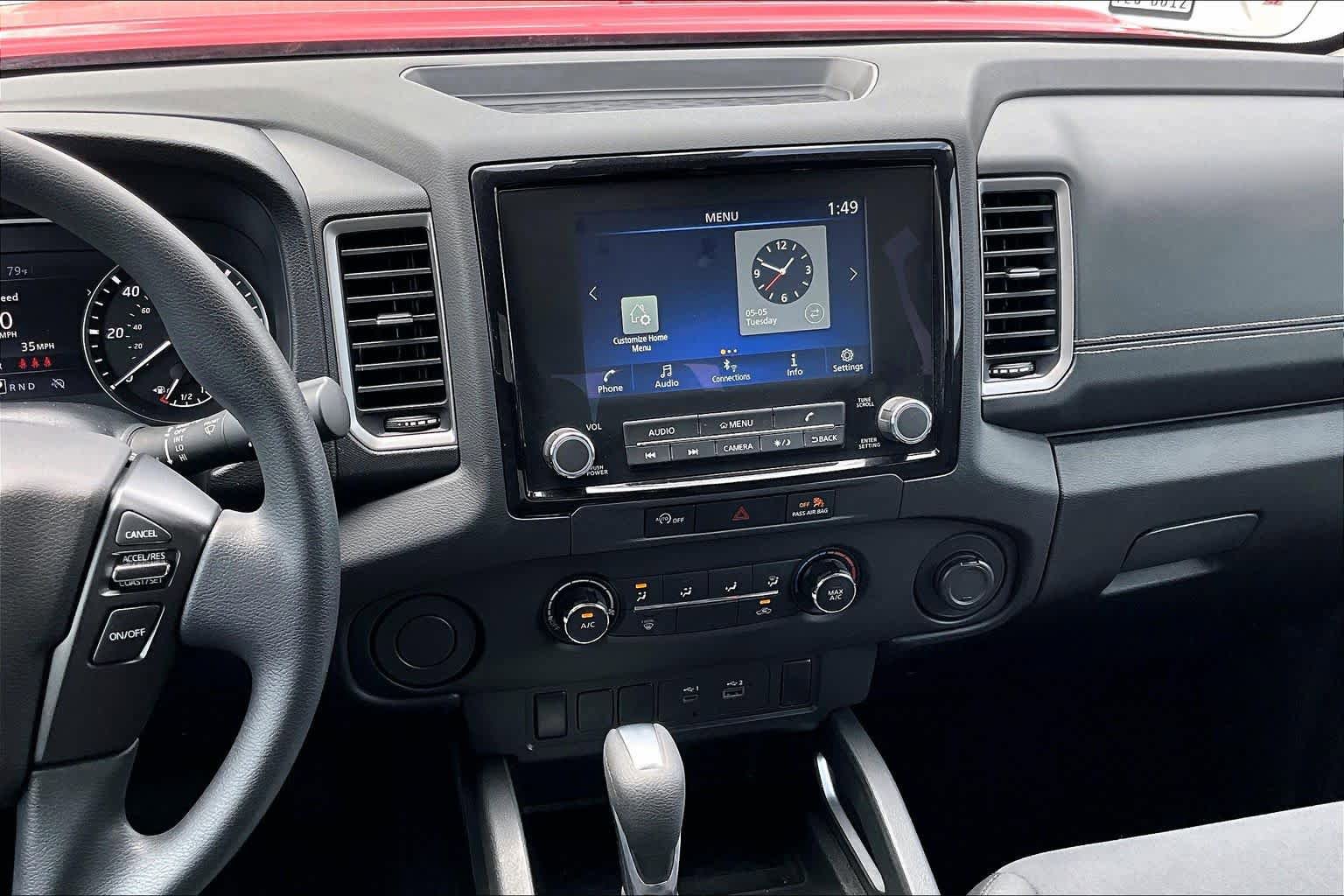 Used 2024 Nissan Frontier SV RWD image 7