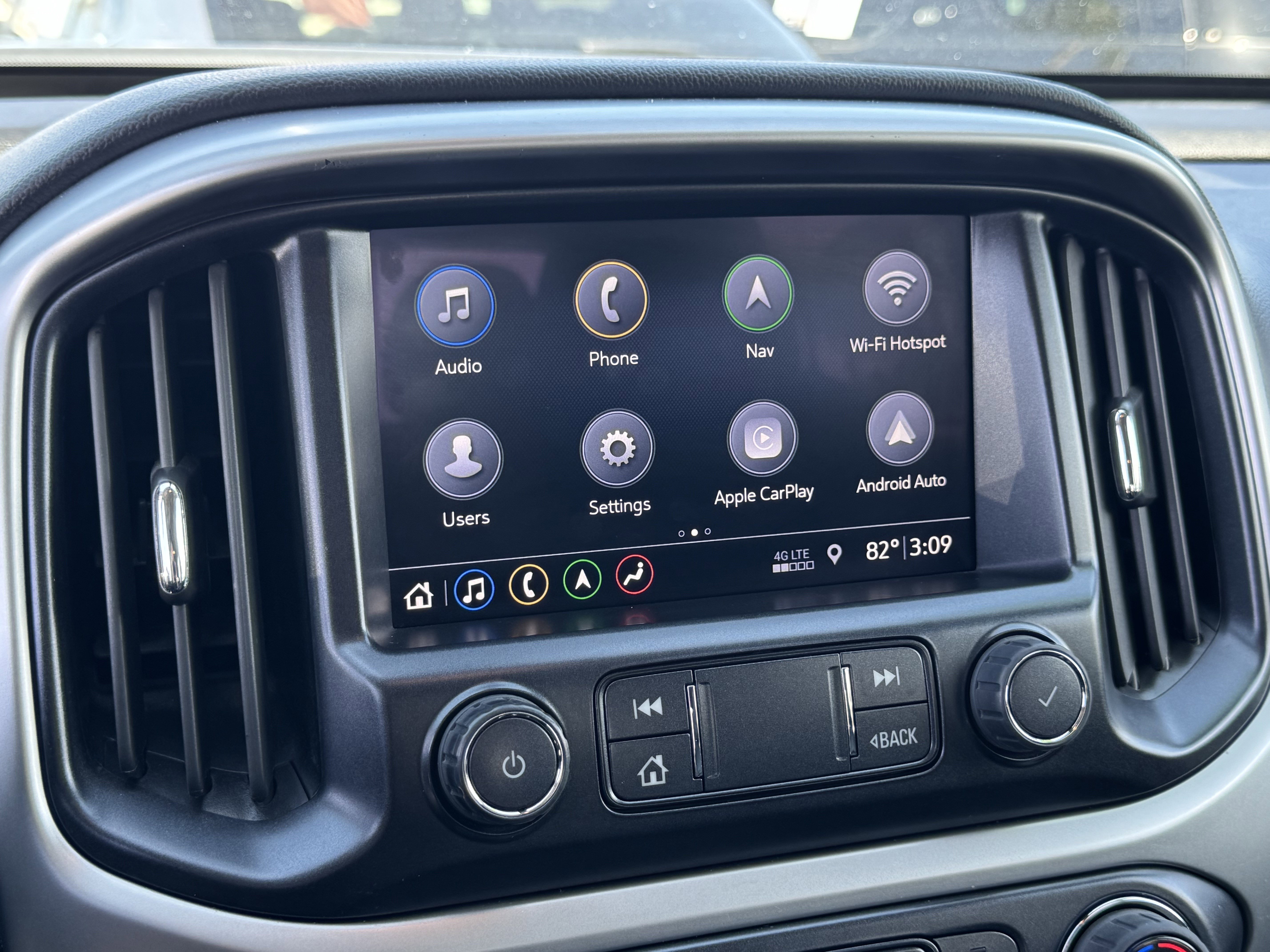 Used 2022 Chevrolet Colorado ZR2 image 26