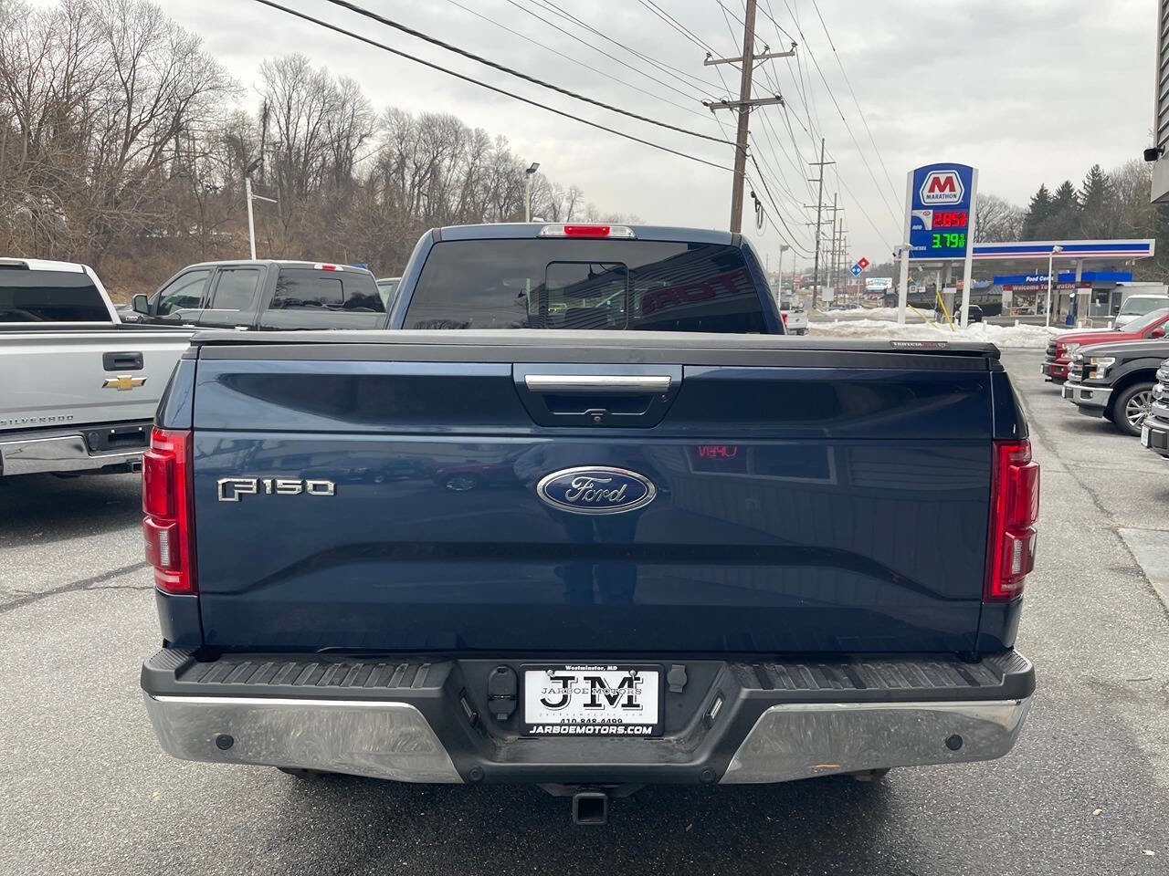 Used 2017 Ford F150 Lariat w/ Equipment Group 502A Luxury image 6