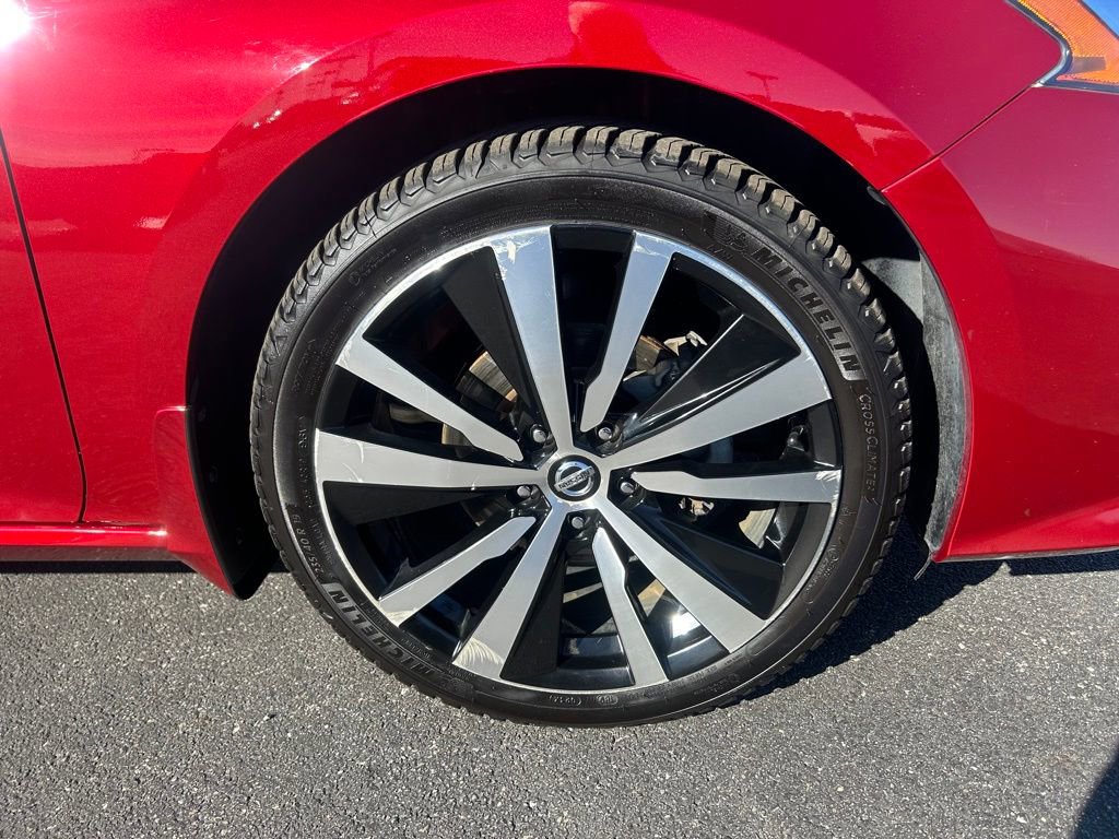Used 2020 Nissan Altima 2.5 SR w/ Premium Package image 7
