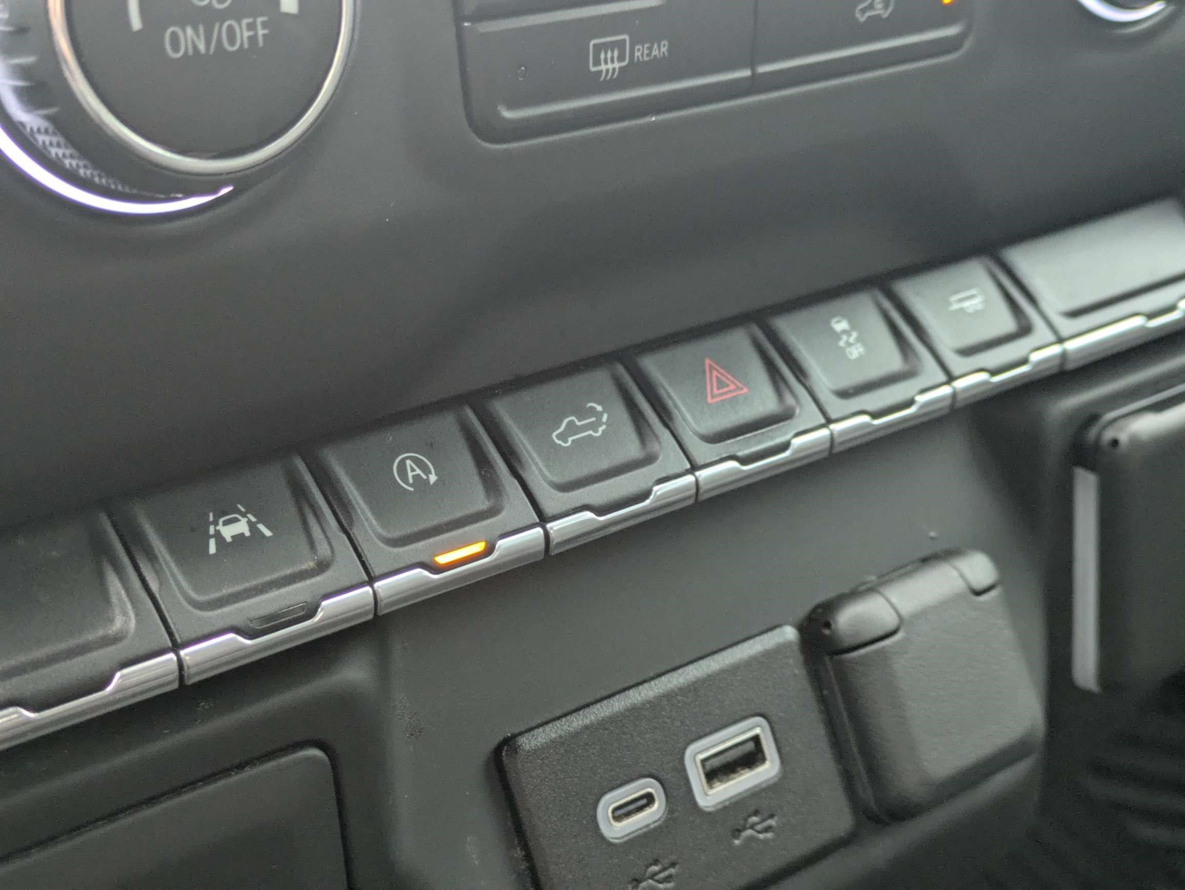 Used 2024 Chevrolet Silverado 1500 Custom RWD image 25