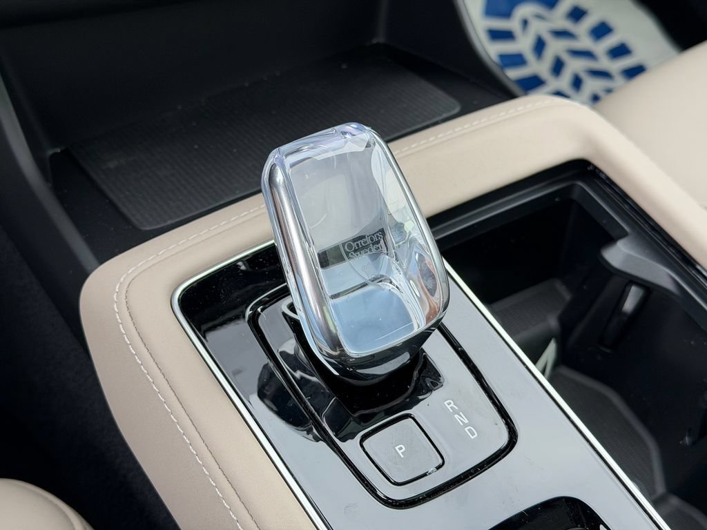 New 2026 Volvo XC90 B6 Plus w/ Protection Package Premier AWD/4WD image 28