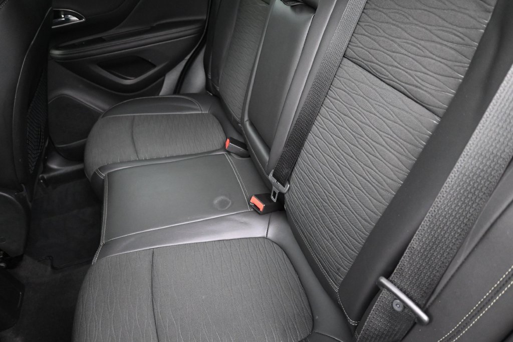 Used 2015 Buick Encore FWD image 22