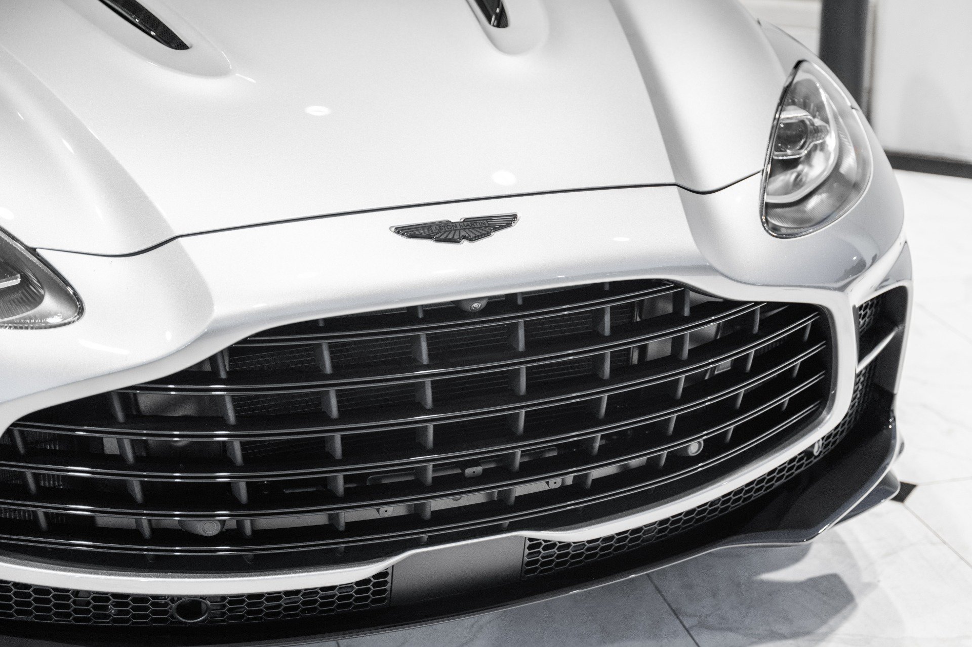 New 2026 Aston Martin DBX 707 AWD/4WD image 46