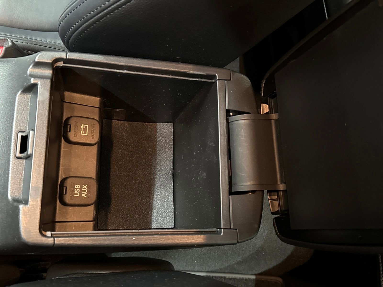 Used 2014 MAZDA MAZDA6 Touring w/ Touring Technology Package image 27