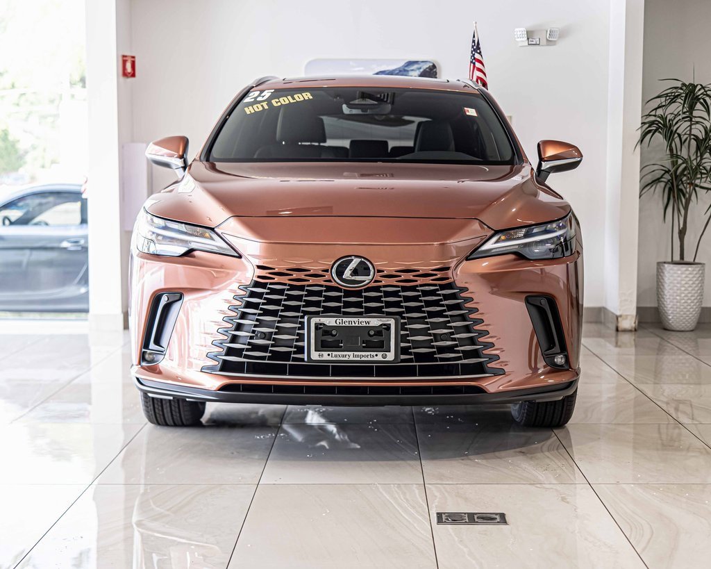 Used 2025 Lexus RX 350 Premium w/ Accessory Package (P1) image 2