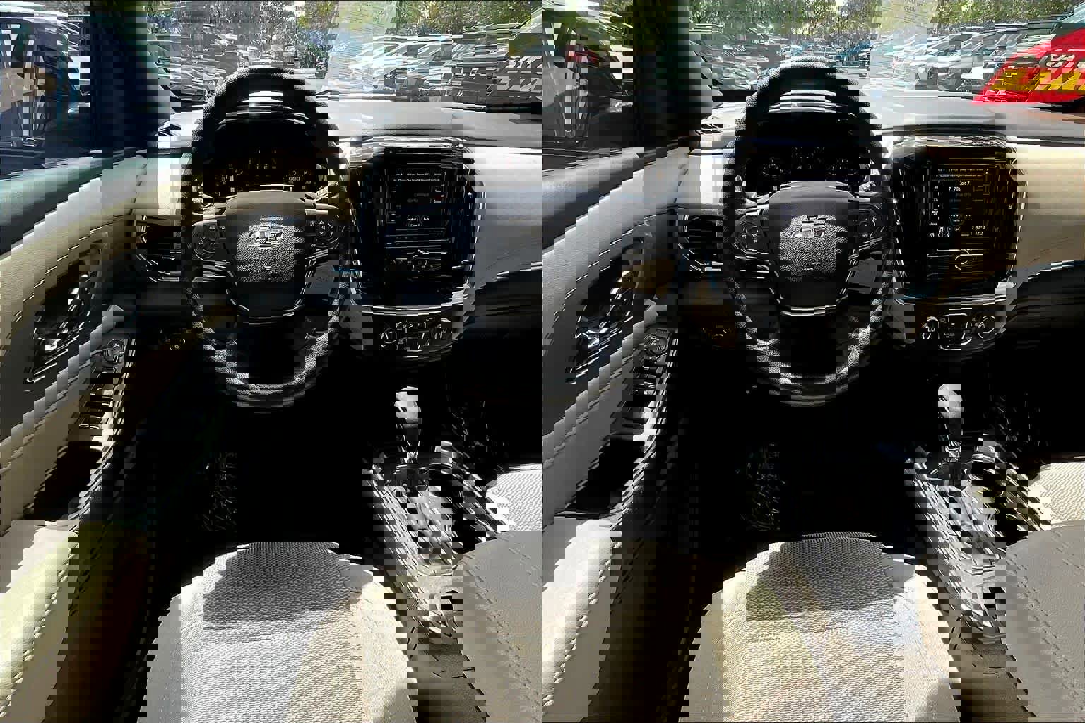 Certified 2023 Chevrolet Traverse LS w/ Midnight/Sport Edition image 6