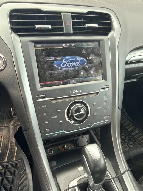 Used 2013 Ford Fusion Titanium w/ Titanium Driver Assist Pkg FWD image 10