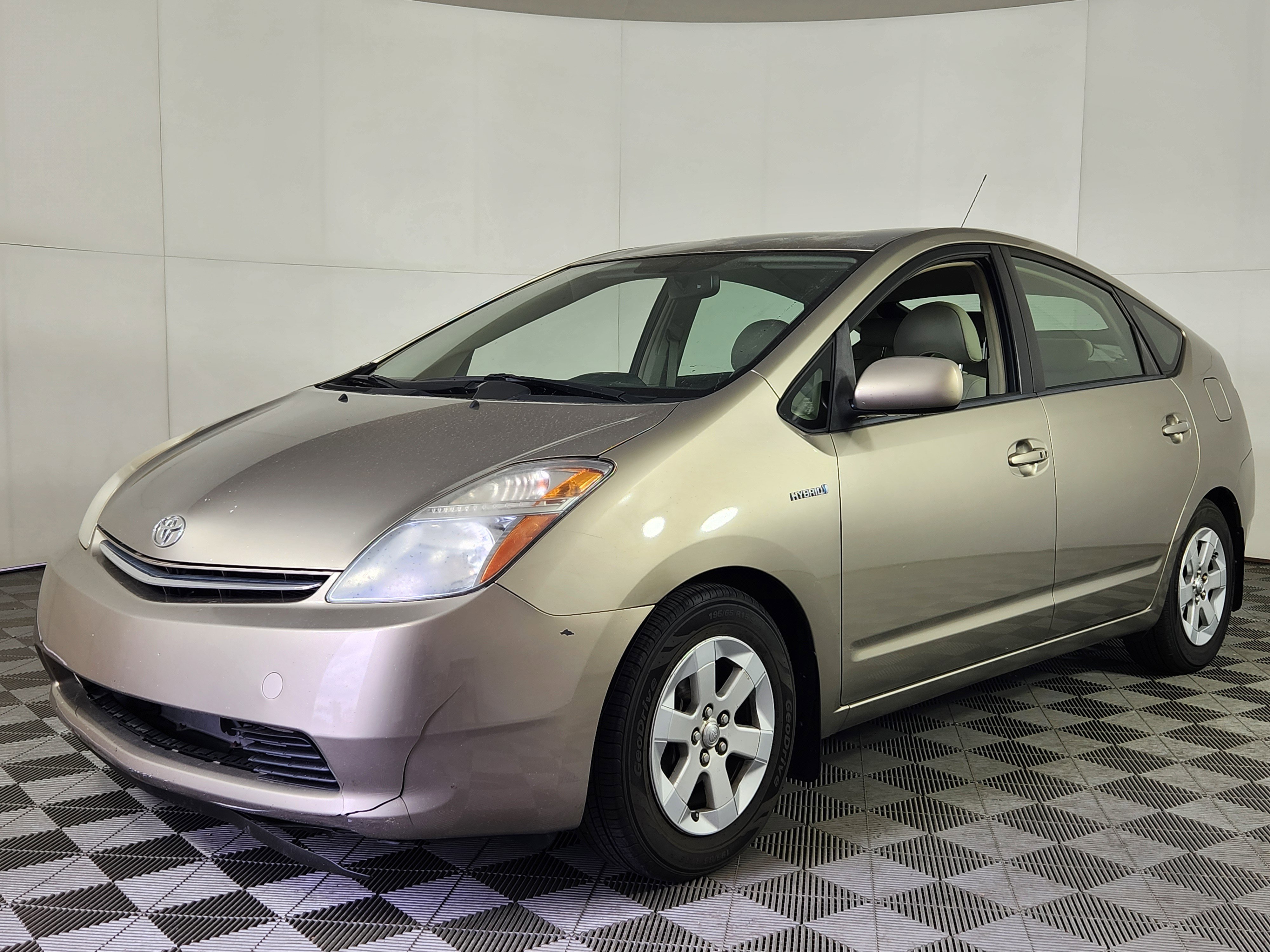 Used 2009 Toyota Prius FWD image 3