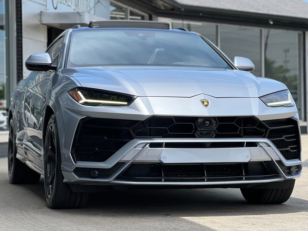Used 2022 Lamborghini Urus image 51