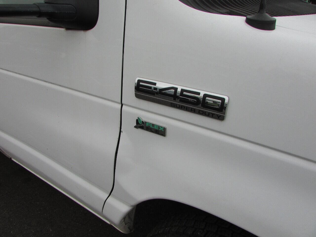 Used 2012 Ford E-450 and Econoline 450 Super Duty w/ PWR Locks & Windows Group image 50