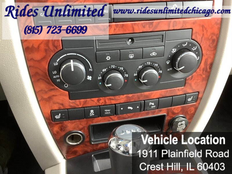 Used 2006 Jeep Commander Limited w/ Trailer Tow Group IV AWD/4WD image 9