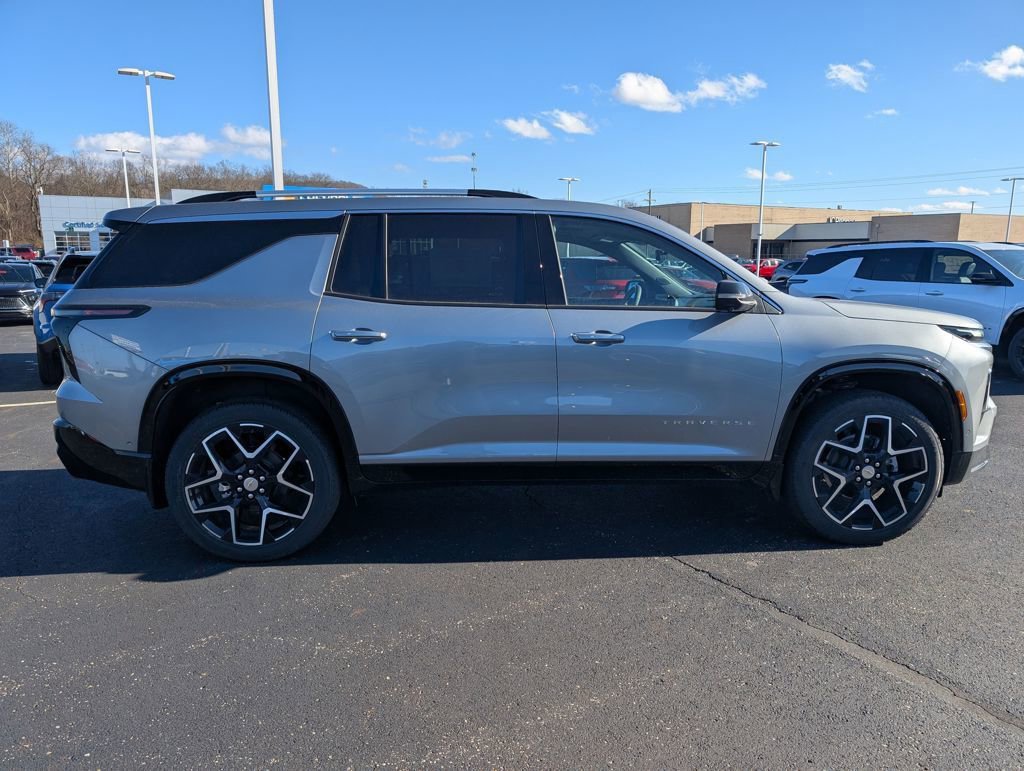 New 2026 Chevrolet Traverse High Country w/ LPO, Floor Liner Package image 8