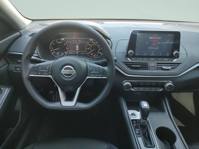 Used 2020 Nissan Altima 2.5 S FWD image 10