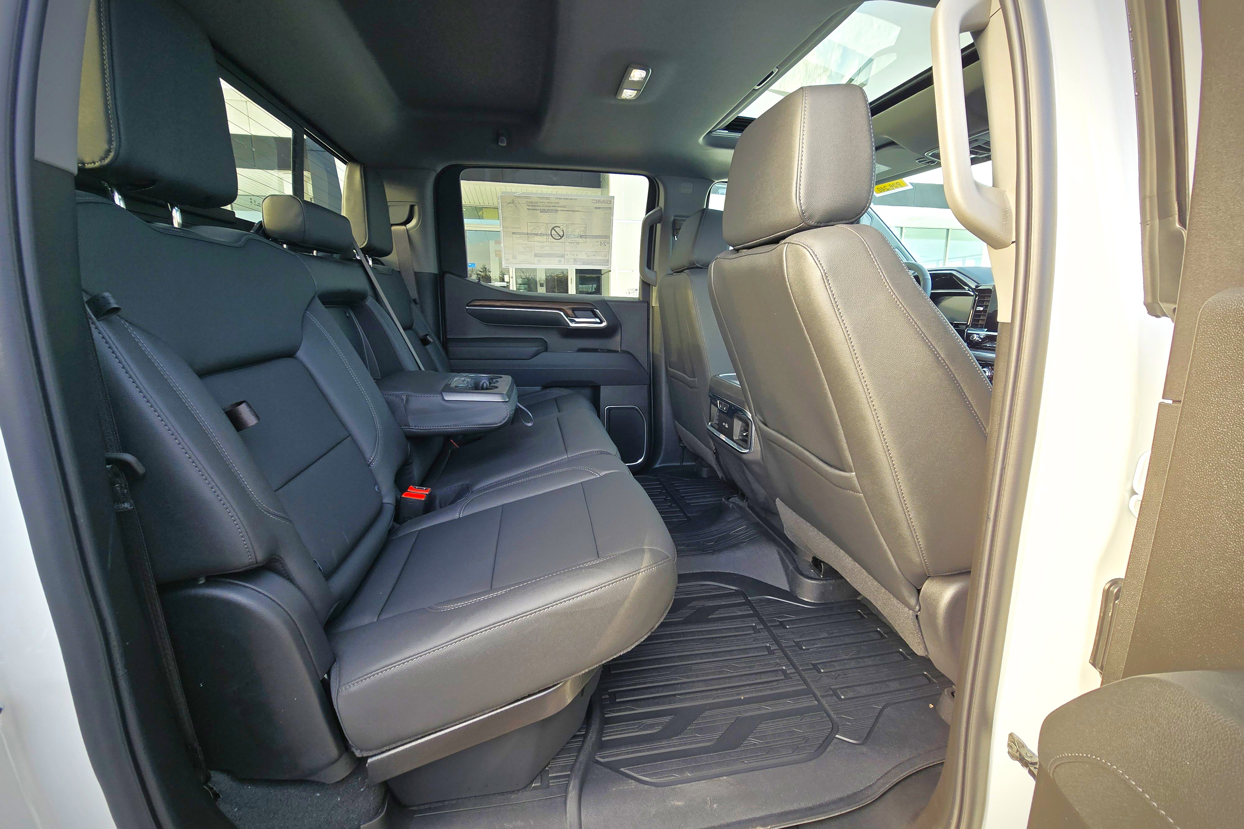 New 2026 GMC Sierra 1500 SLT w/ SLT Premium Plus Package image 20