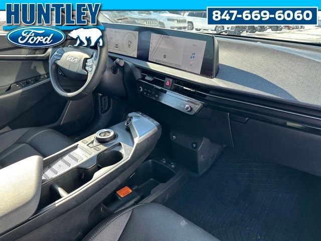 Used 2024 Kia EV6 Wind image 9