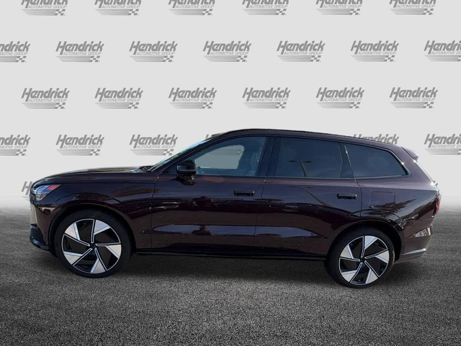 Used 2025 Volvo EX90 Ultra AWD/4WD image 8