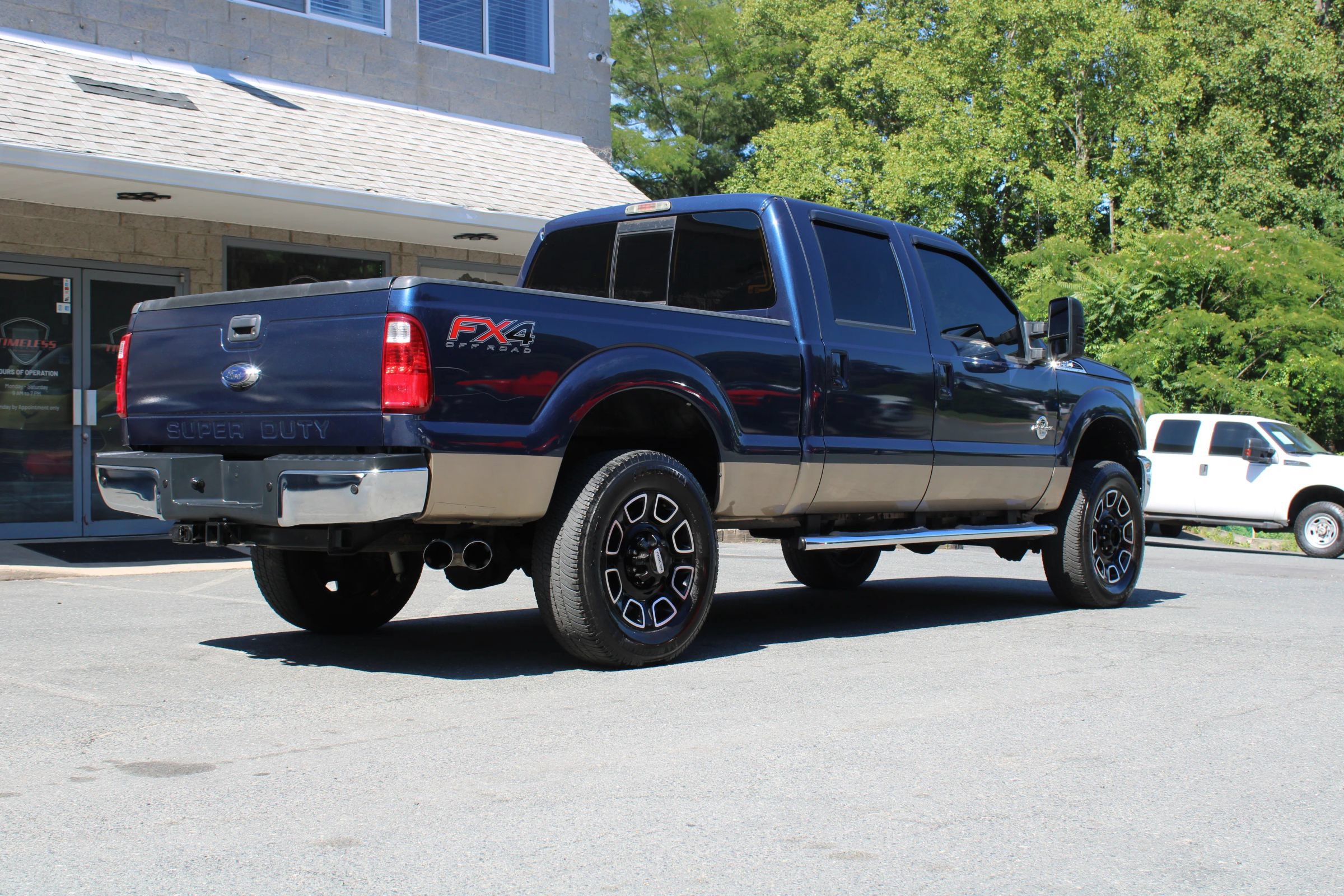 Used 2013 Ford F250 Lariat w/ Lariat Interior Pkg AWD/4WD image 7