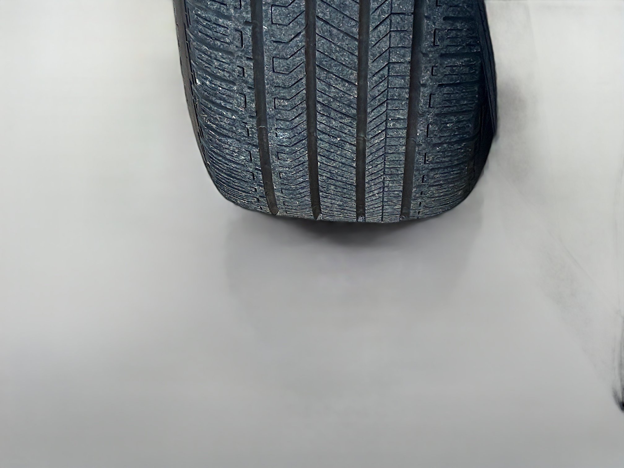 Used 2025 Cadillac Optiq Sport 1 w/ LPO, Floor Liner Package AWD/4WD image 45