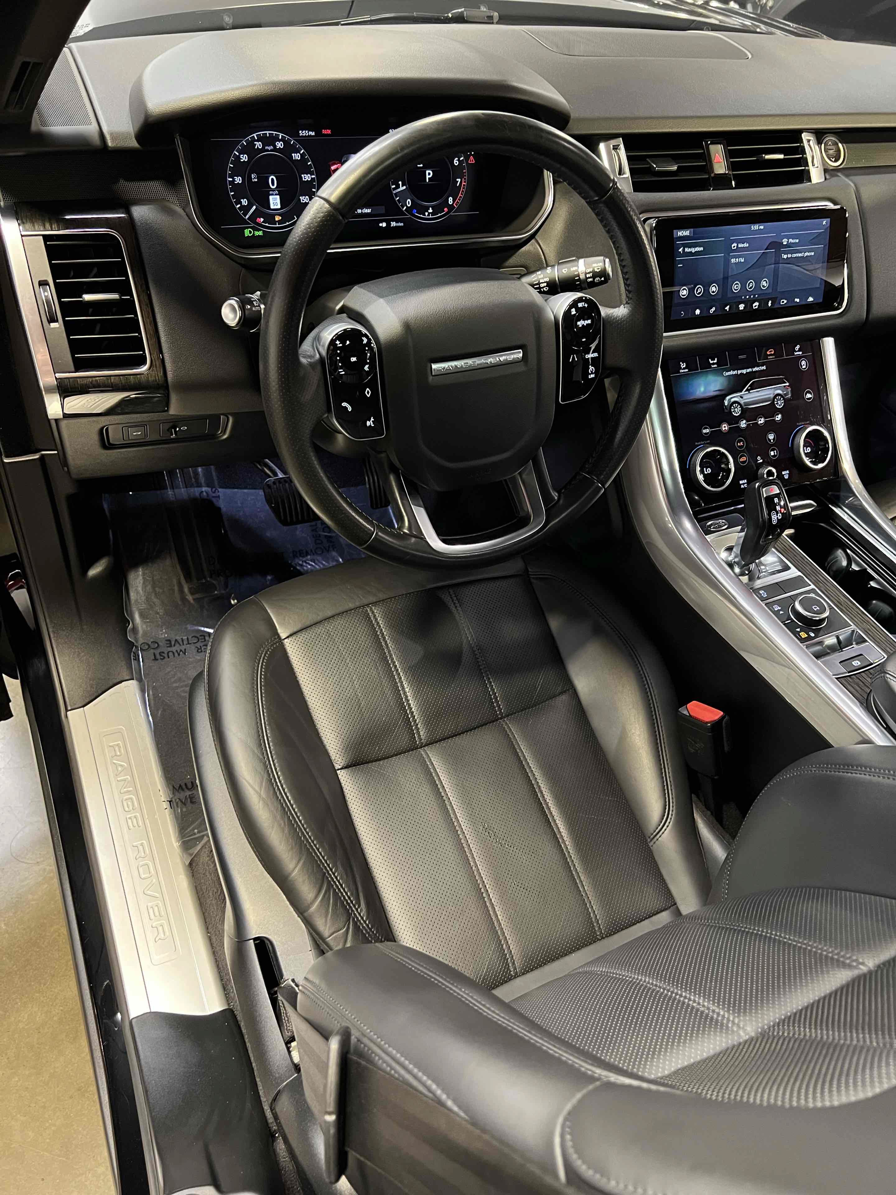 Used 2019 Land Rover Range Rover Sport HSE AWD/4WD image 24