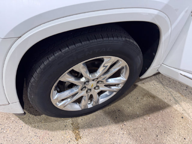 Used 2019 Chevrolet Traverse High Country w/ LPO, Floor Liner Package AWD/4WD image 34