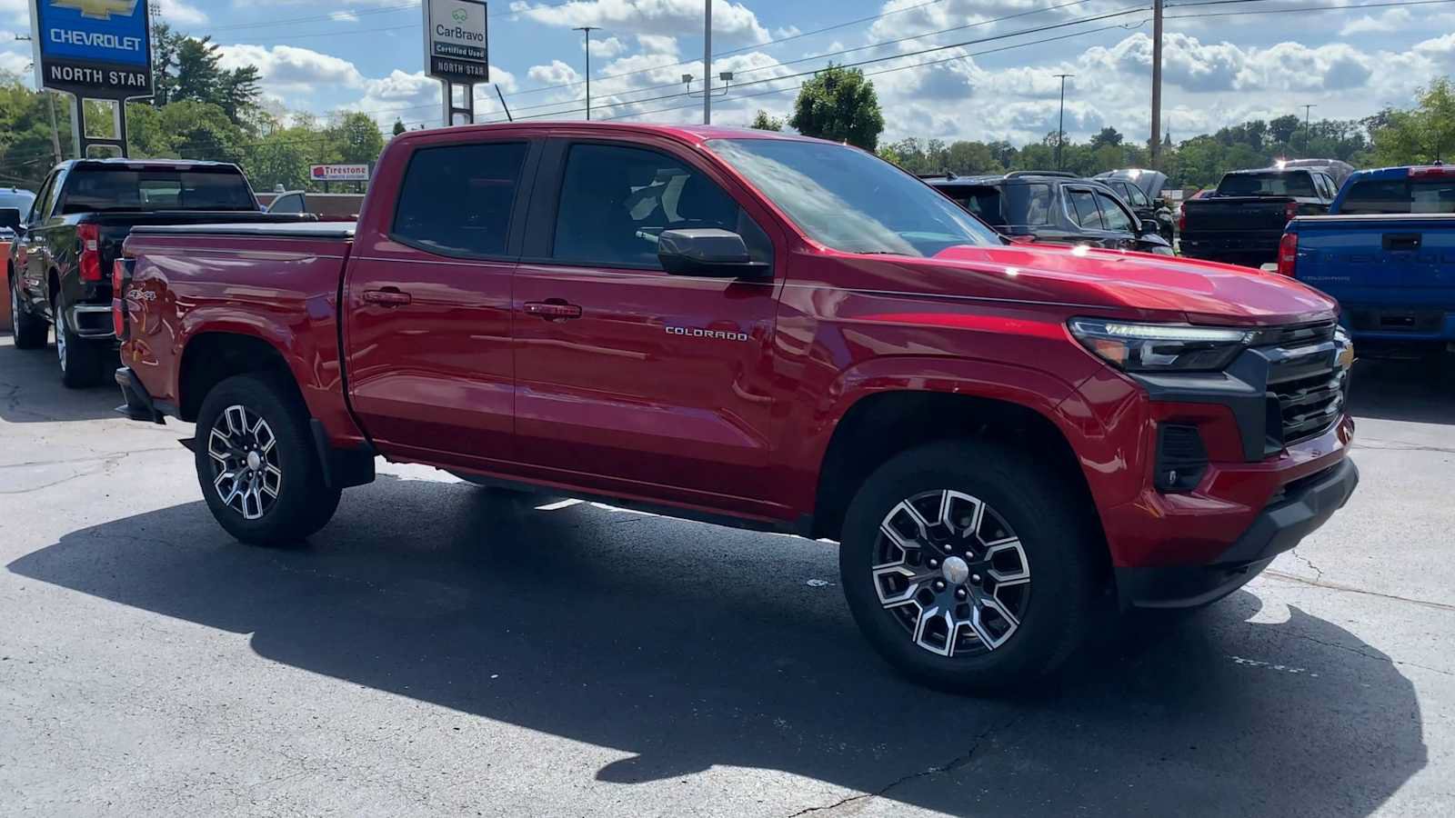 Certified 2023 Chevrolet Colorado LT w/ LT Convenience Package III AWD/4WD image 2
