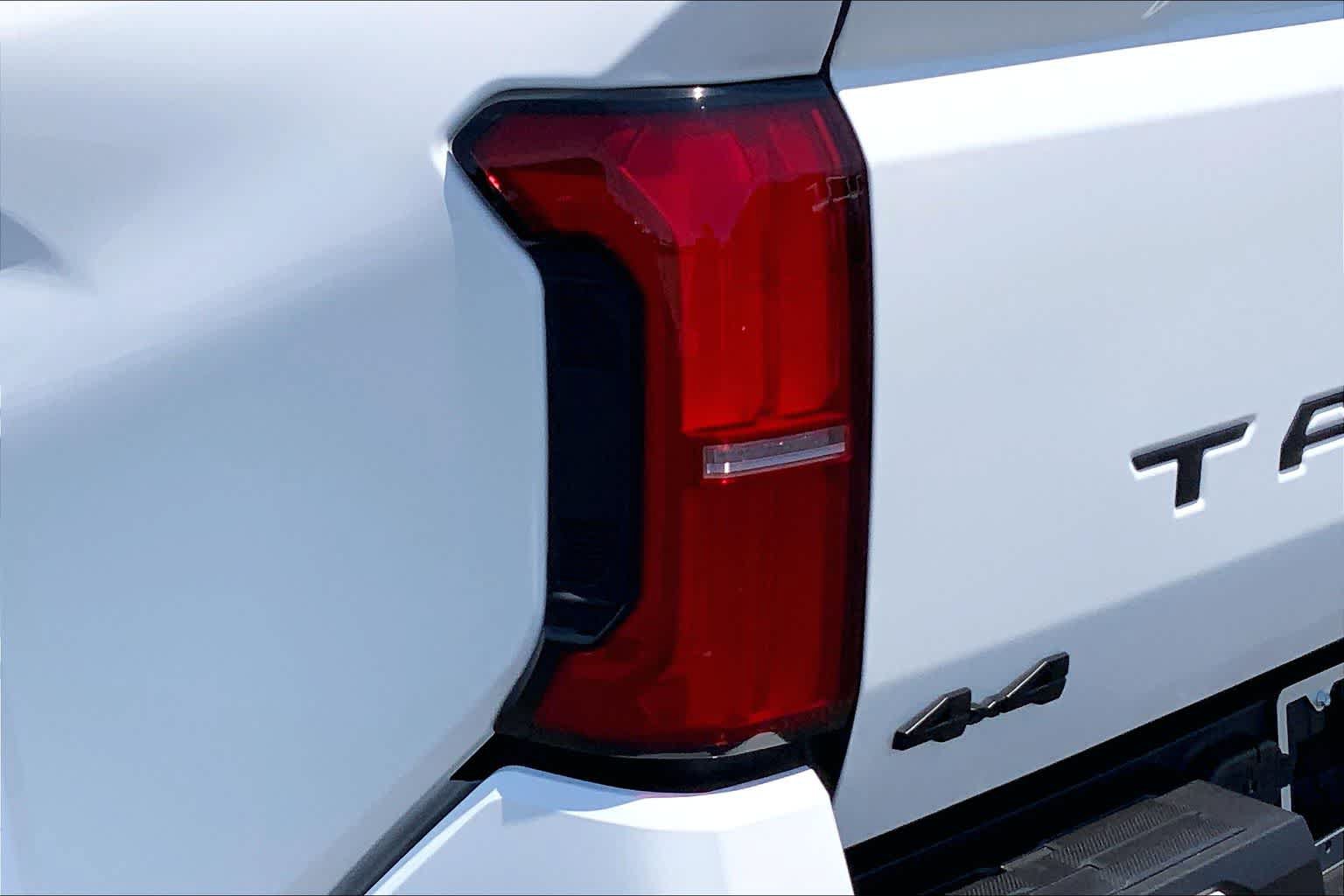 New 2026 Toyota Tacoma SR5 AWD/4WD image 14