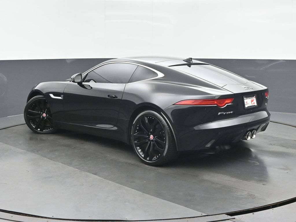 Used 2016 Jaguar F-TYPE S RWD image 5