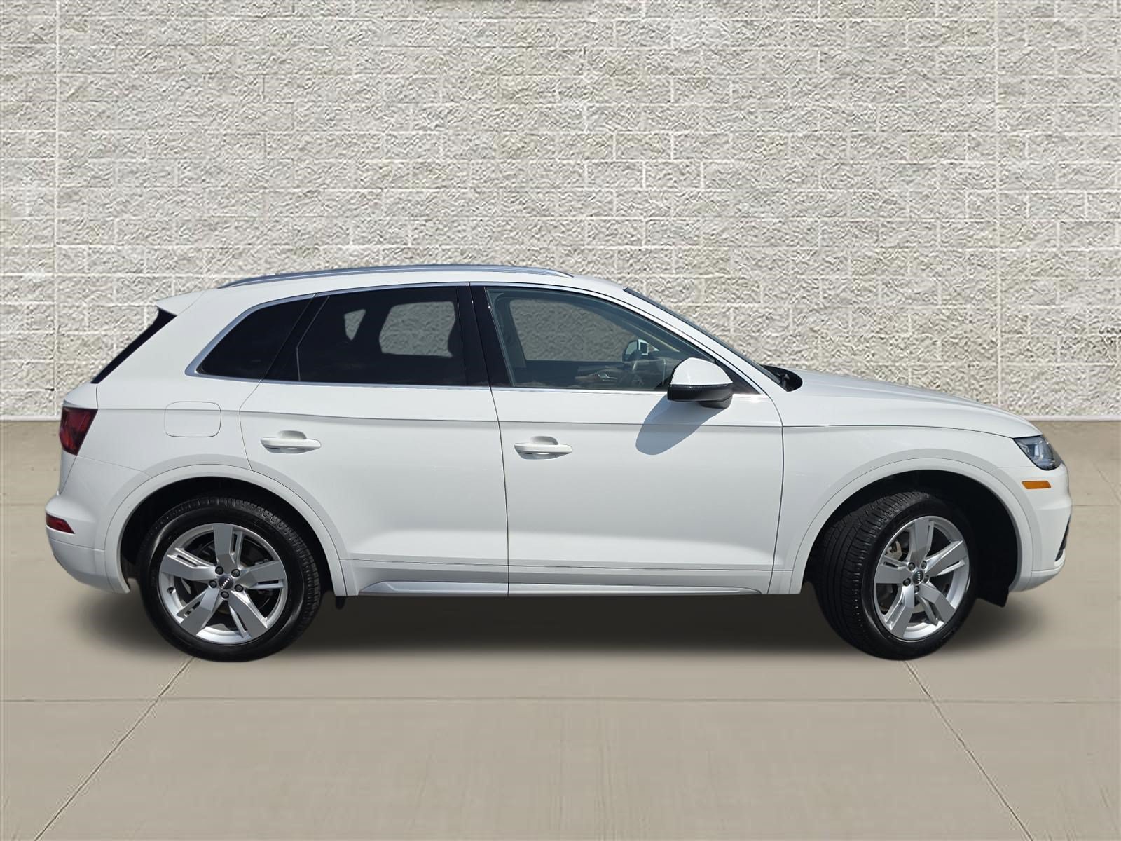 Used 2019 Audi Q5 2.0T Premium Plus AWD/4WD image 8