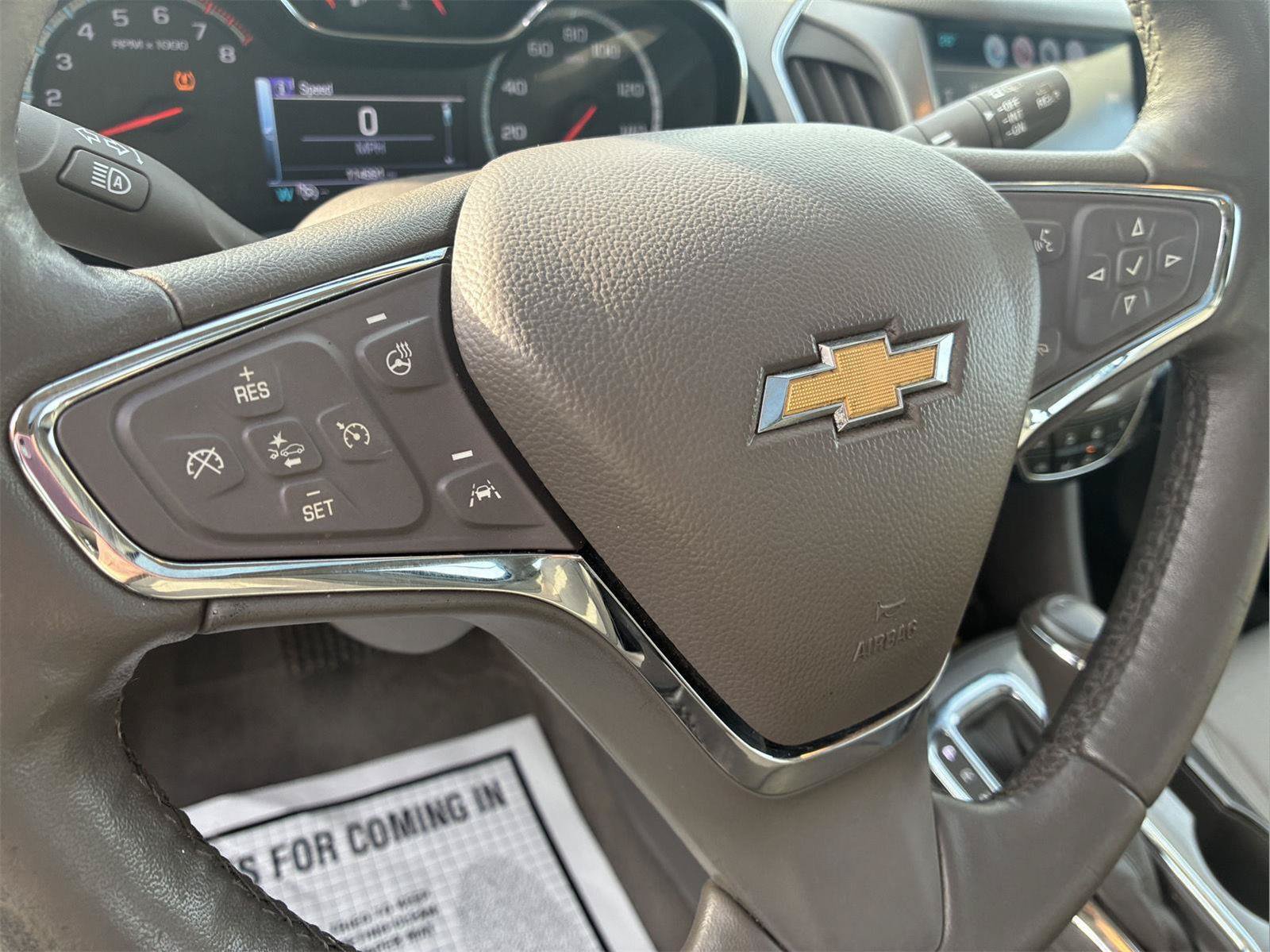 Used 2018 Chevrolet Cruze Premier FWD image 10