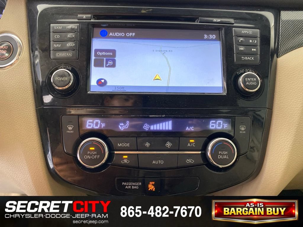 Used 2015 Nissan Rogue SL FWD image 21