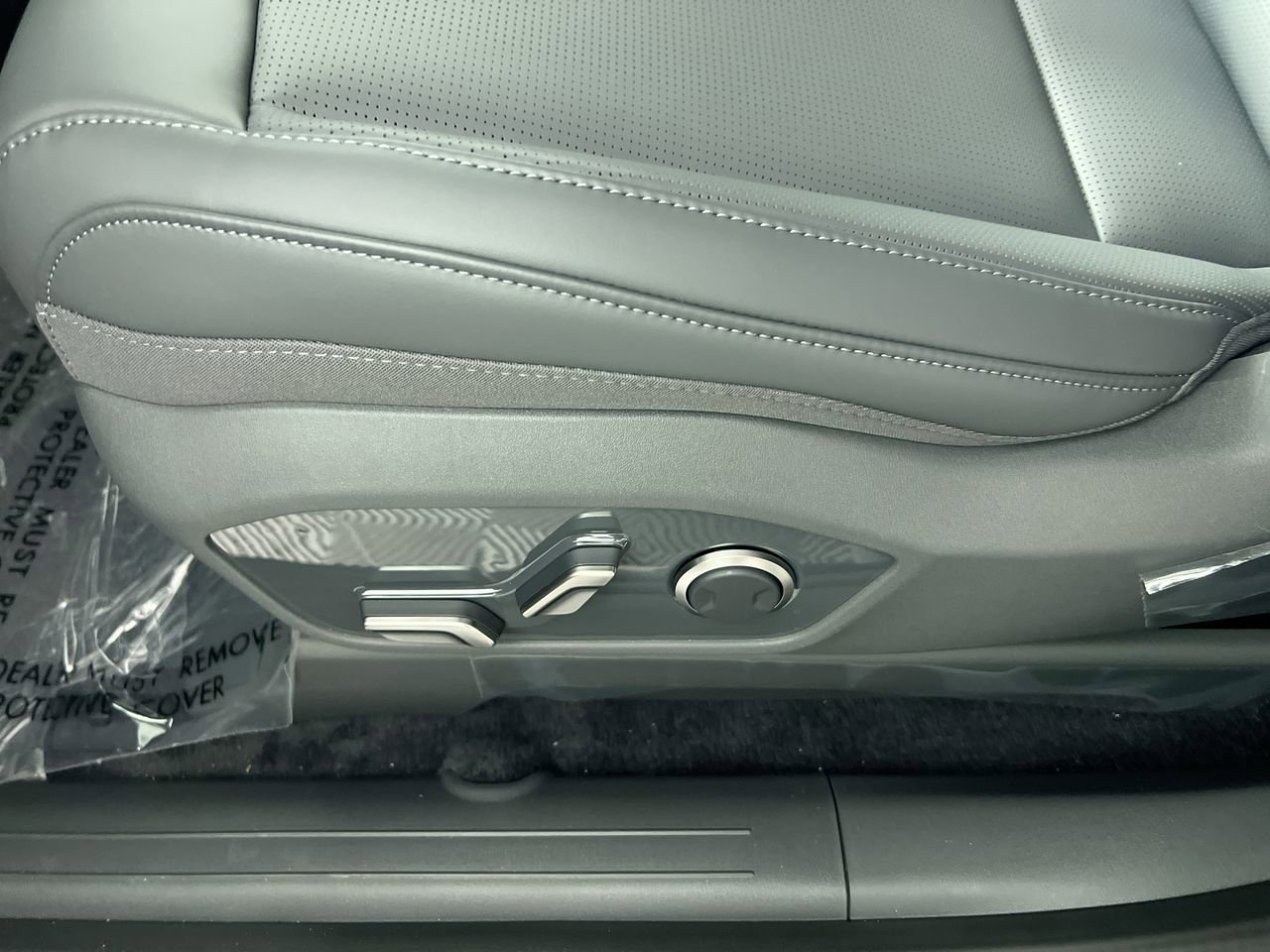 New 2026 Kia EV9 Light image 15