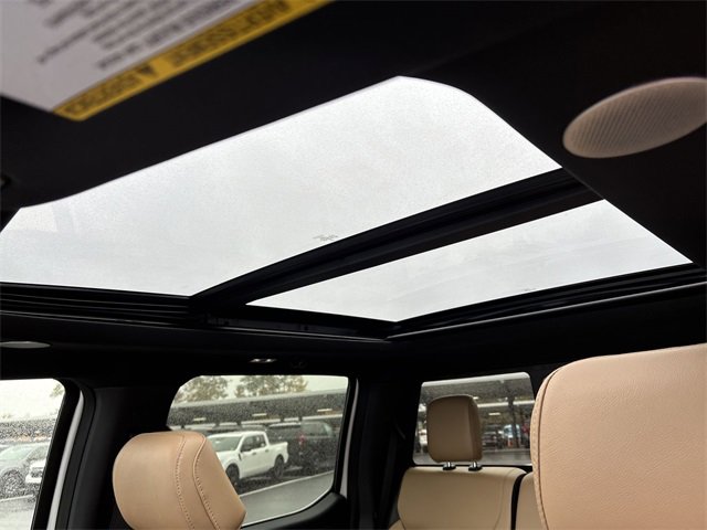 Used 2024 Ford F250 XLT w/ Black Appearance Package image 22