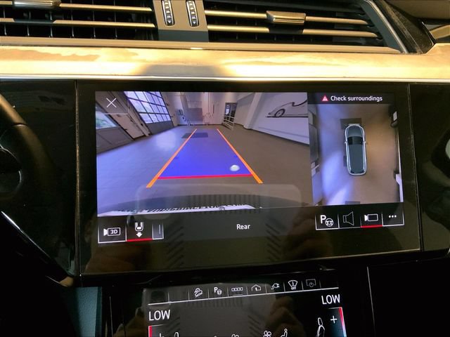 Certified 2024 Audi Q8 e-tron Prestige w/ Prestige Package AWD/4WD image 25
