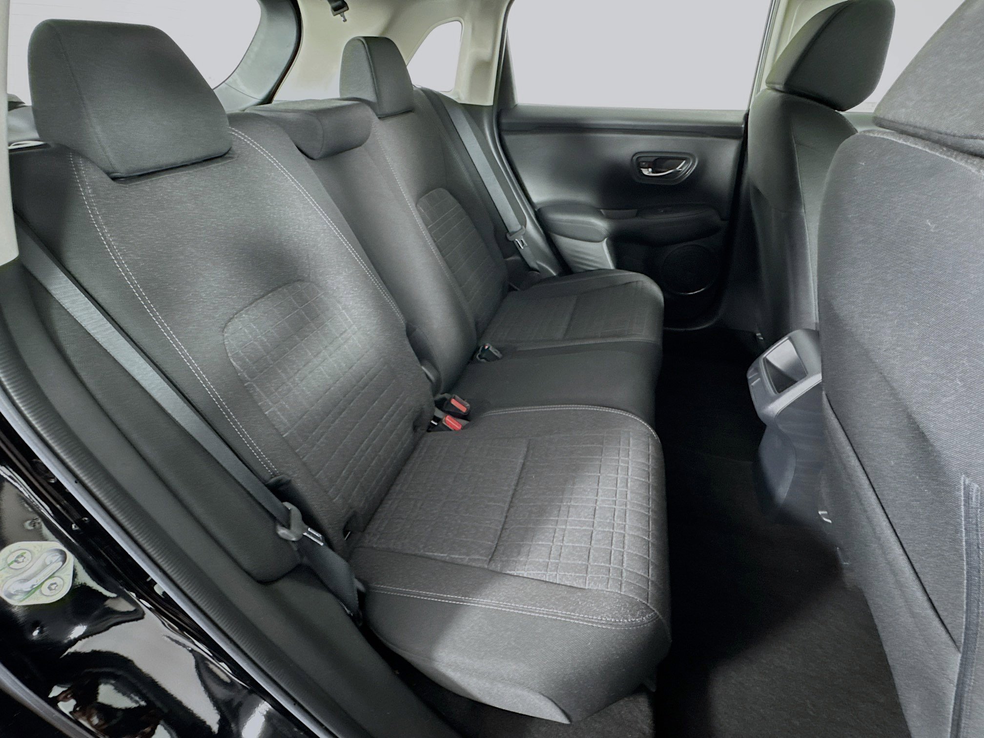 Certified 2023 Honda HR-V LX image 24