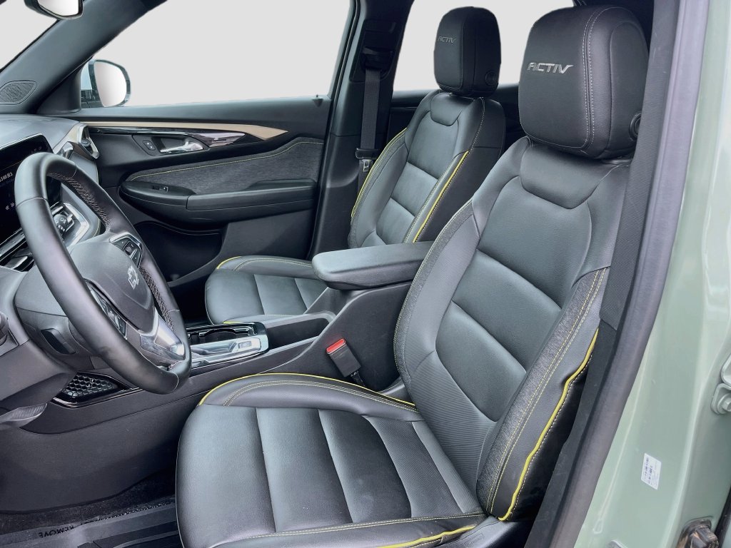 Used 2025 Chevrolet TrailBlazer ACTIV w/ Convenience Package FWD image 20