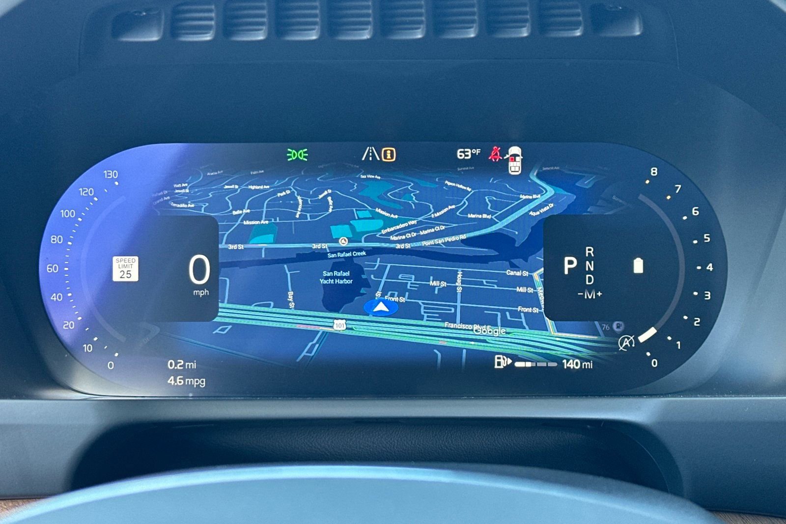 Certified 2025 Volvo XC90 B6 Plus image 28