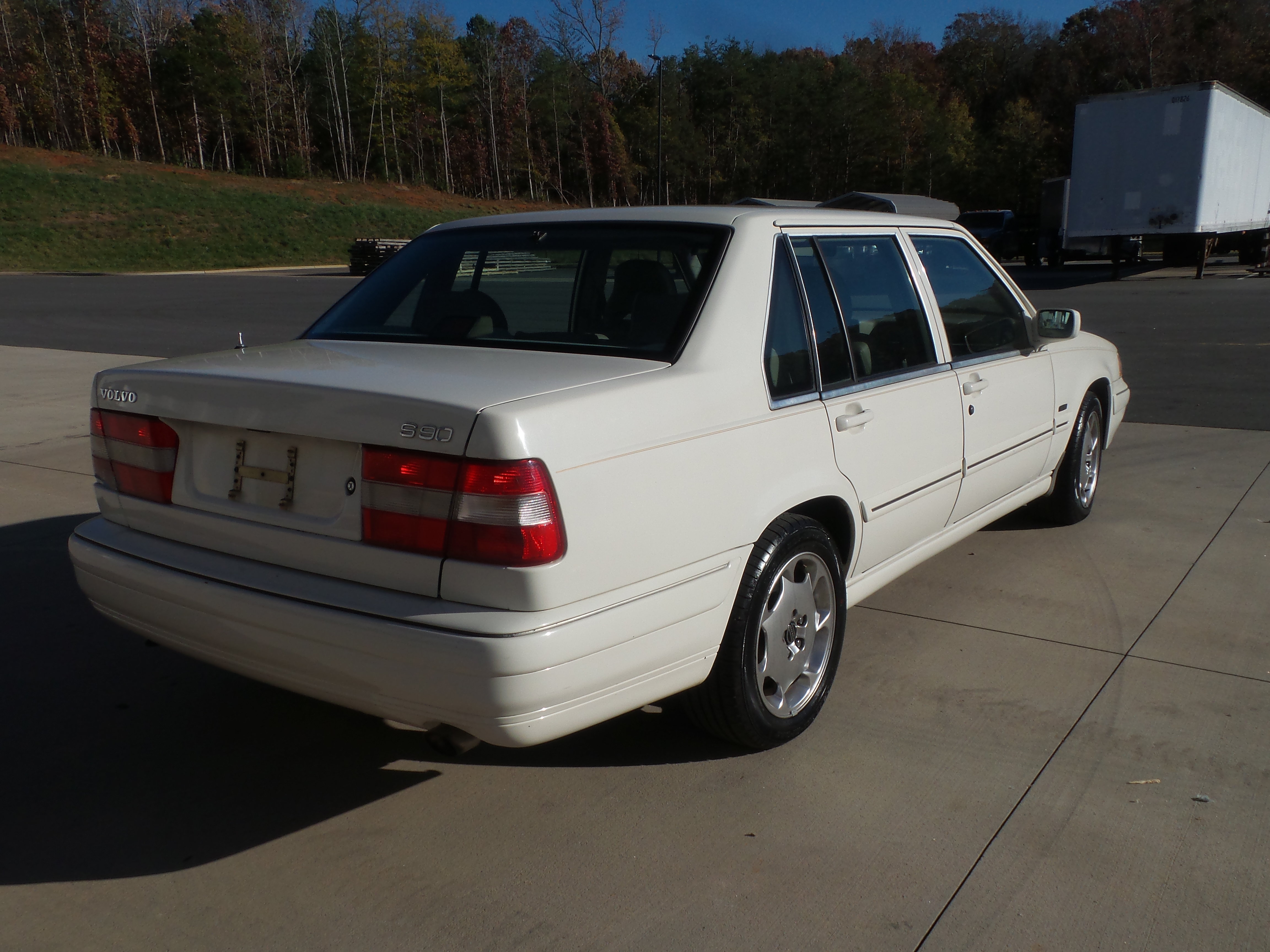 Used 1997 Volvo 960 Sedan RWD image 50