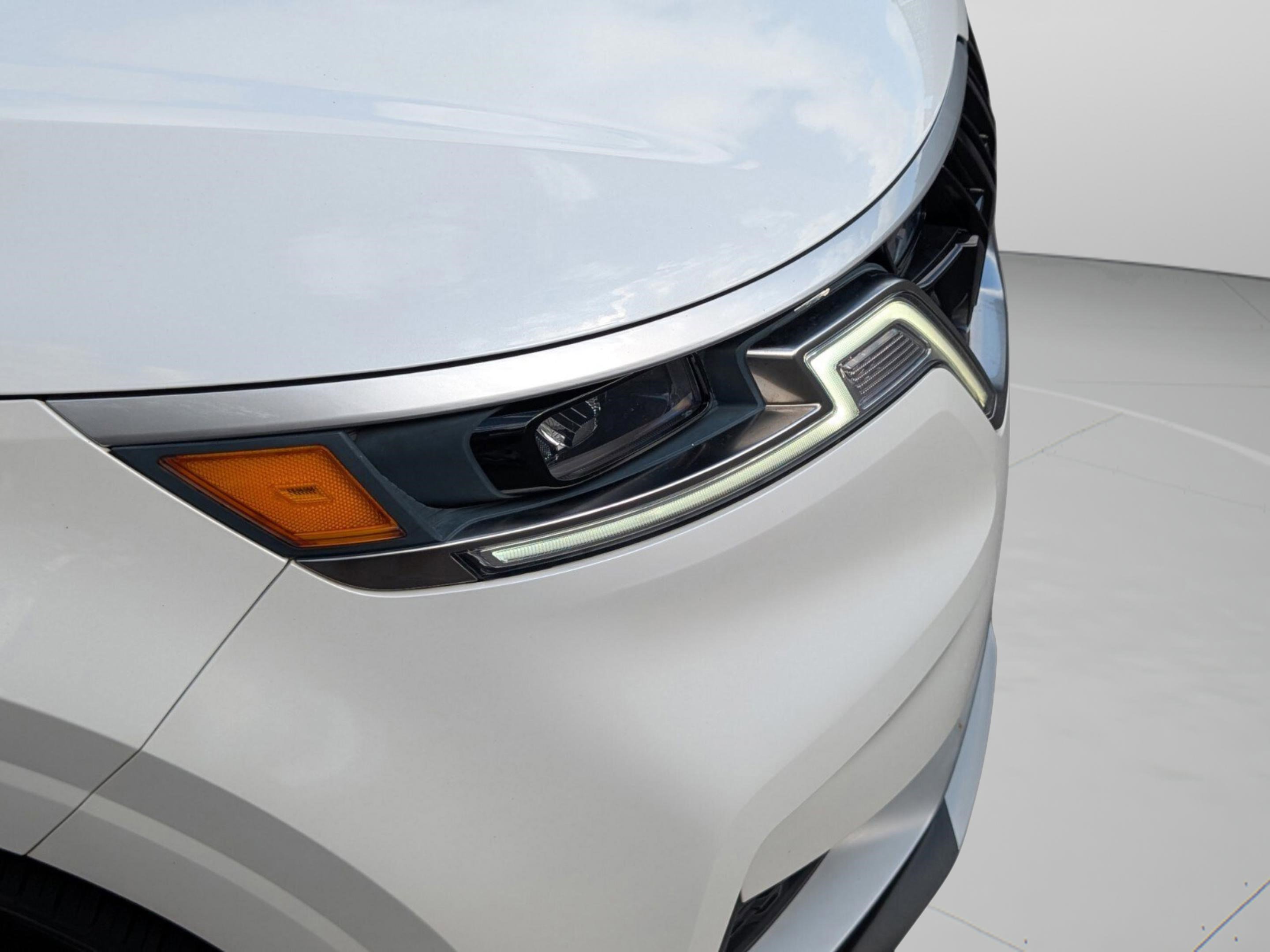 Certified 2024 Kia Carnival LX image 10