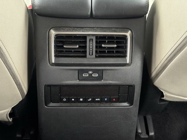 Used 2024 MAZDA CX-90 3.3 Turbo w/ Preferred Package AWD/4WD image 29