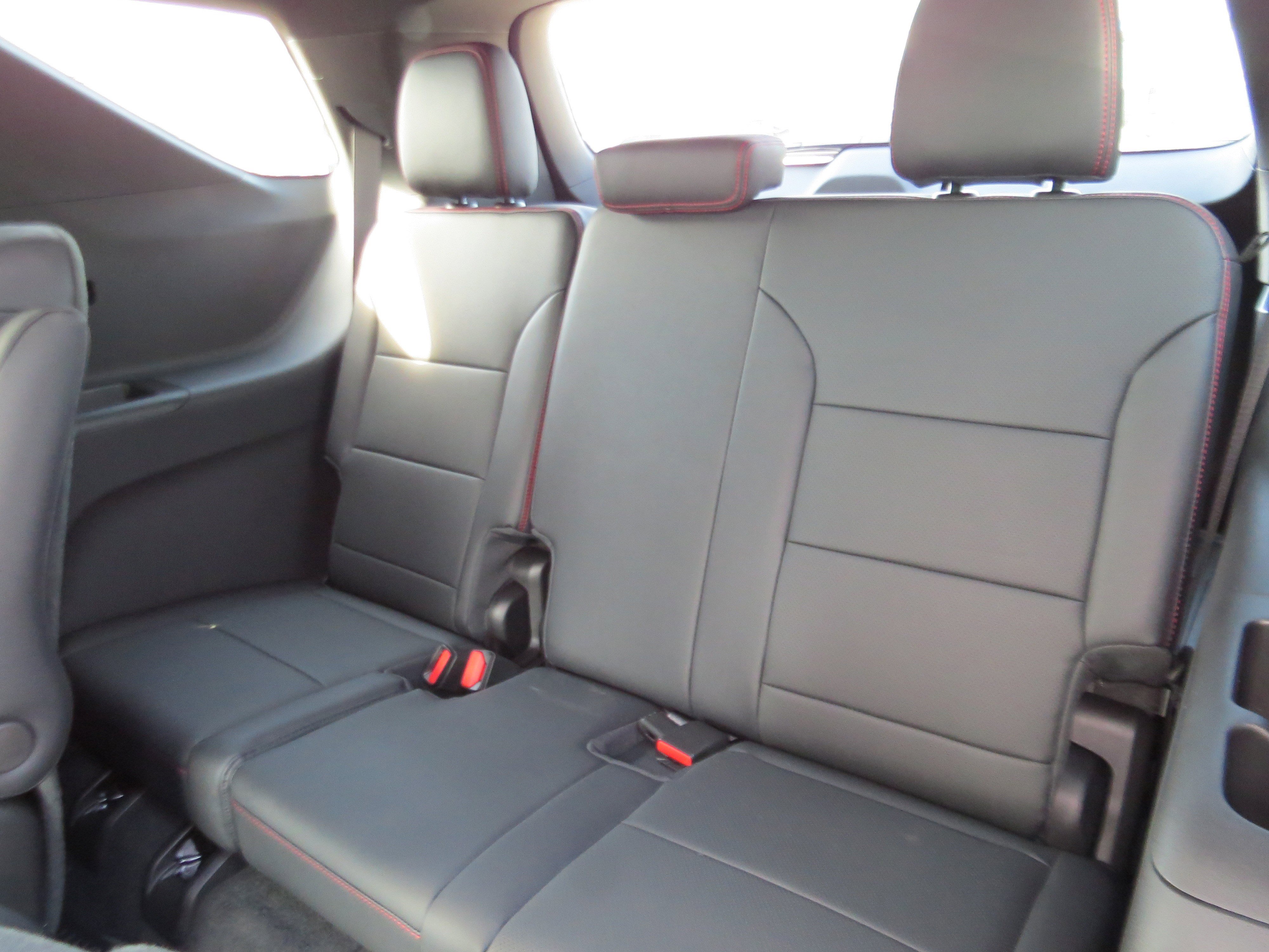 New 2026 Chevrolet Traverse RS w/ LPO, Floor Liner Package image 12