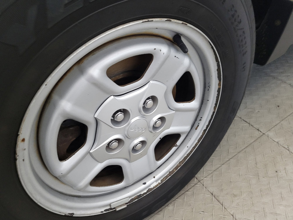 Used 2014 Jeep Patriot Sport AWD/4WD image 31