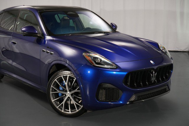 Used 2023 Maserati Grecale Modena AWD/4WD image 11