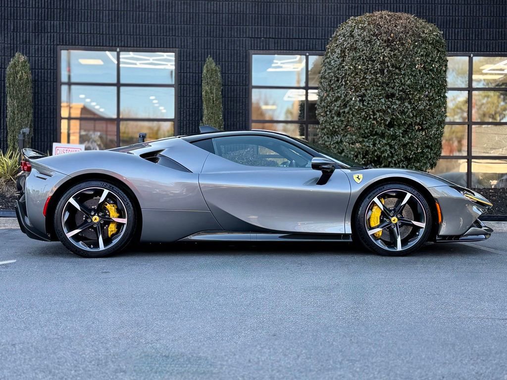 Used 2021 Ferrari SF90 Stradale image 23