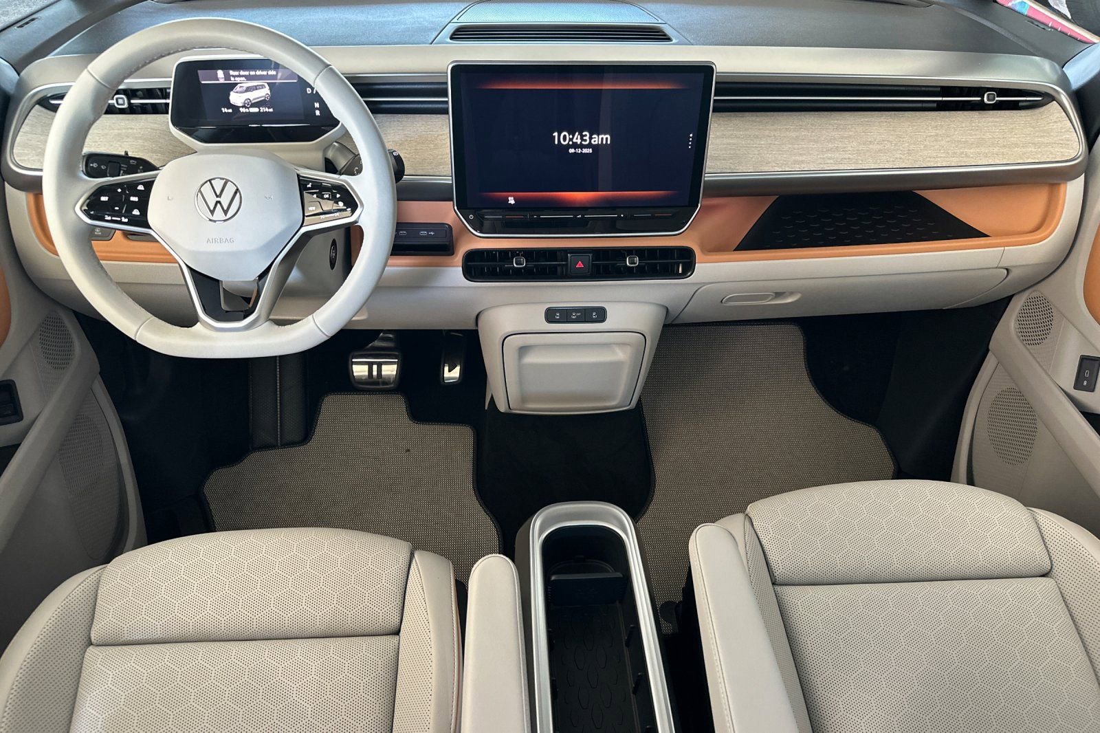 New 2025 Volkswagen ID. Buzz 1st Edition image 12